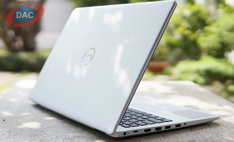 Laptop Dell Inspiron